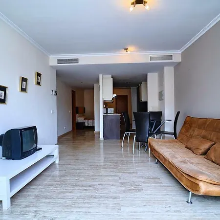 Central Apartment *